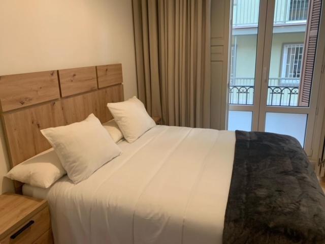 Rosa 2 Bedrooms In City Center Malaga Bagian luar foto