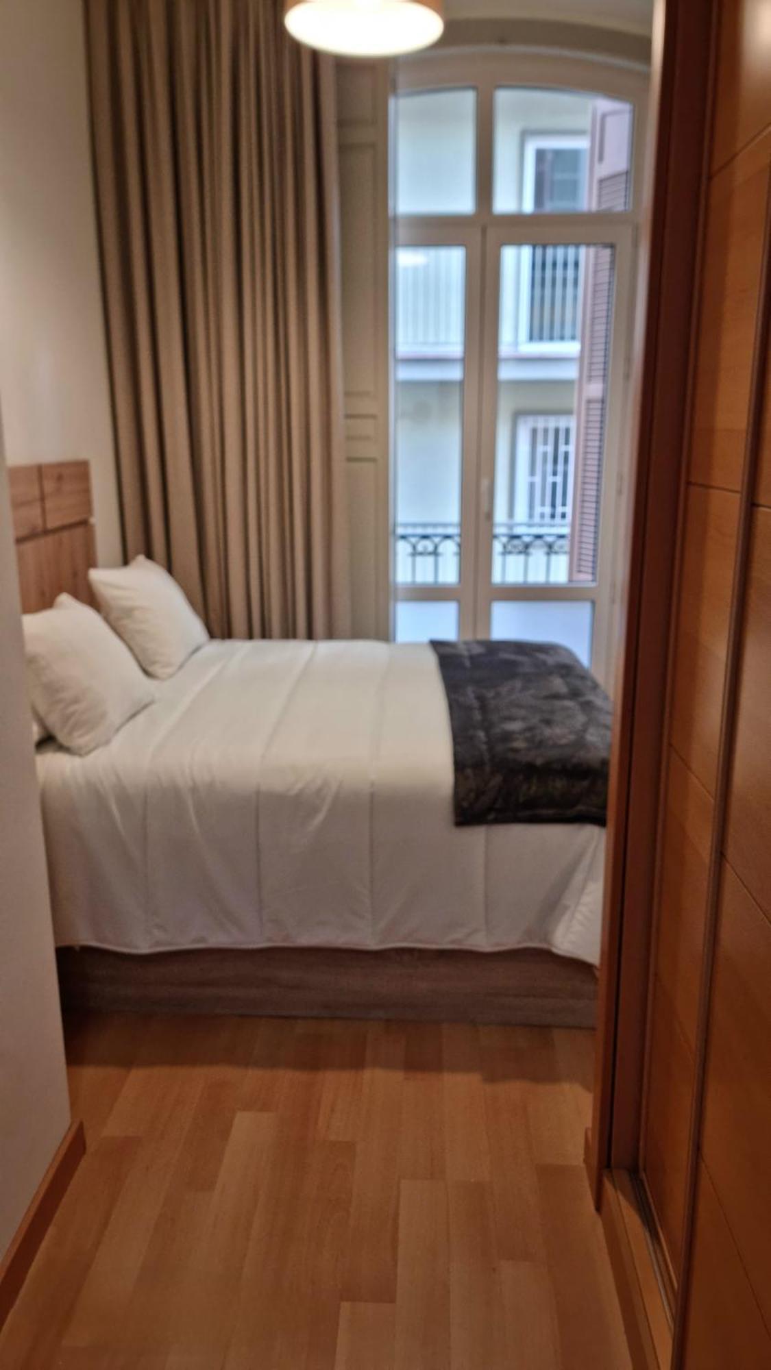 Rosa 2 Bedrooms In City Center Malaga Bagian luar foto