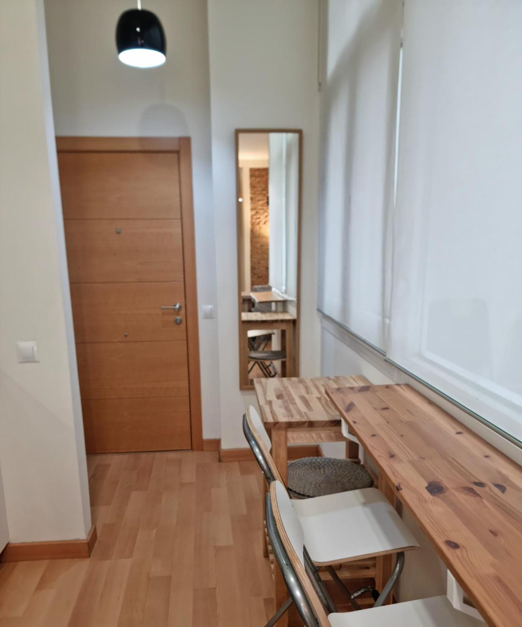 Rosa 2 Bedrooms In City Center Malaga Bagian luar foto